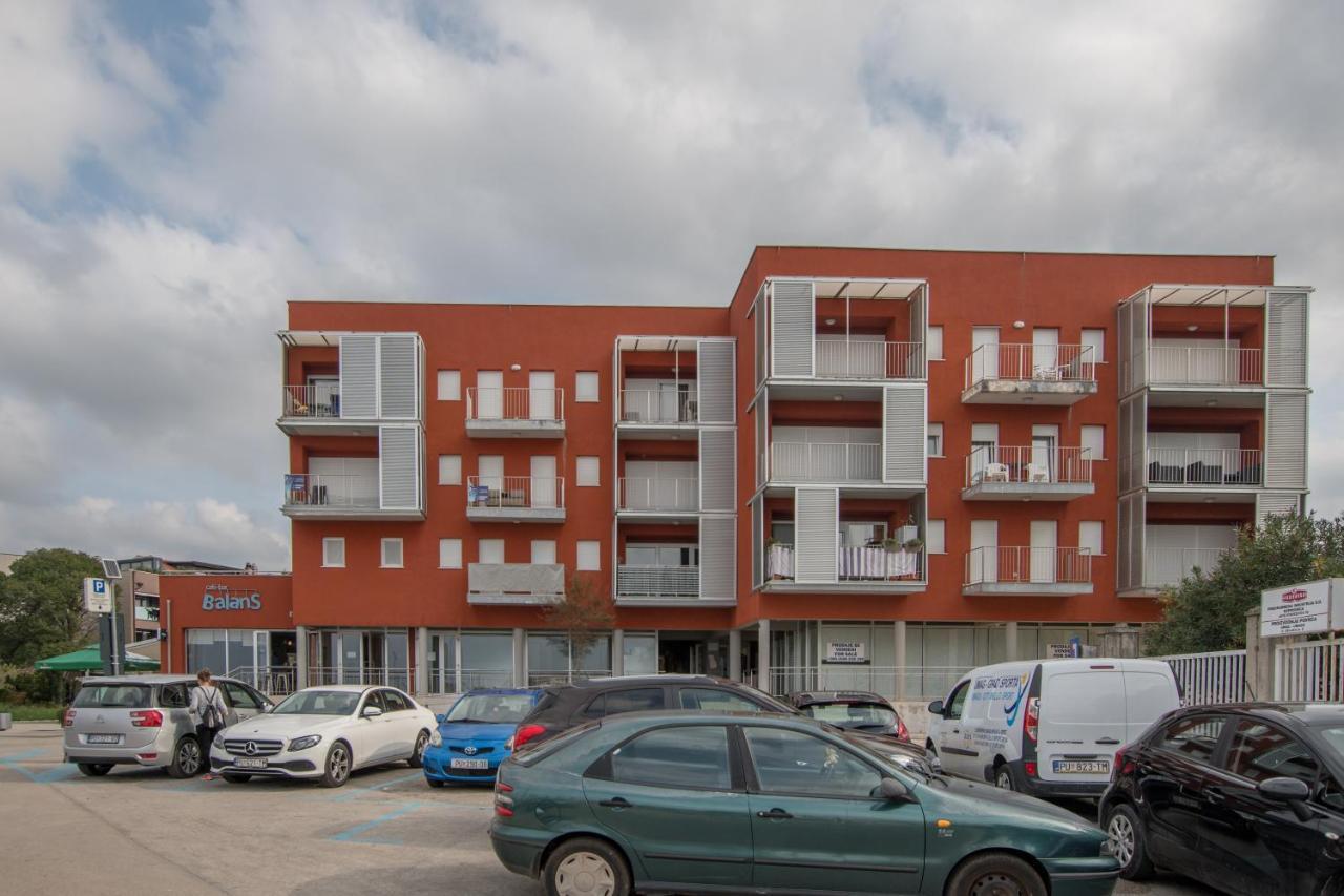 Ferienwohnung Bella Vista 2 Umag Exterior foto