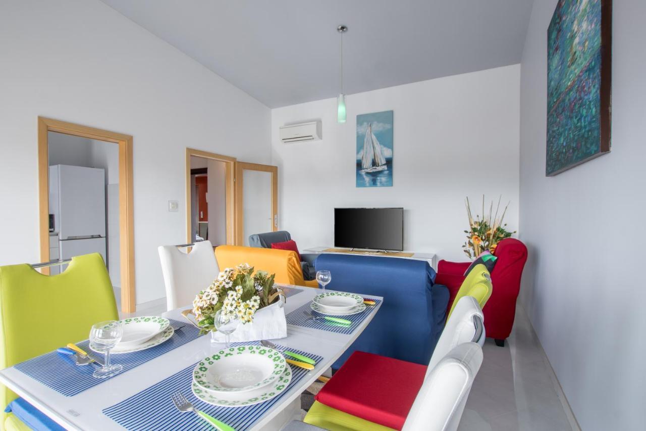 Ferienwohnung Bella Vista 2 Umag Exterior foto